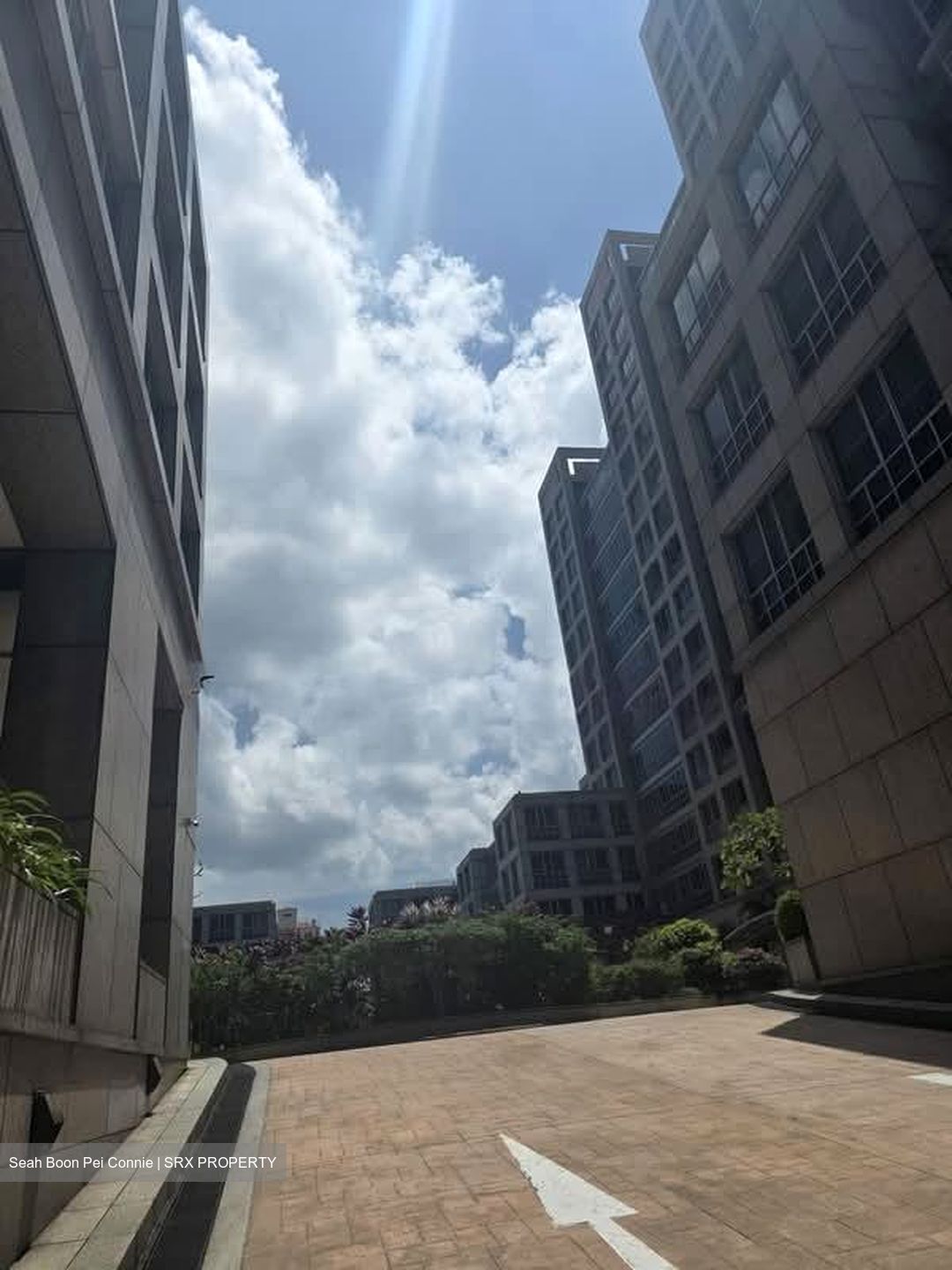 UE Square (D9), Apartment #537121491